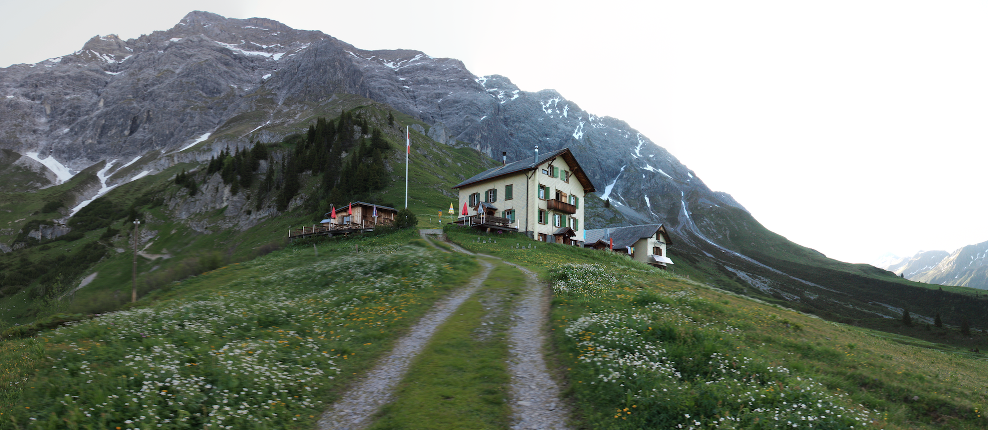 A panorama of Schesaplanahütte